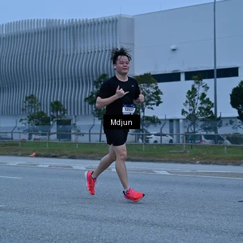 Runner Photo 7476985