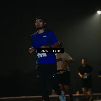 Runner Photo 7476986