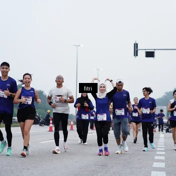 Runner Photo 7476993