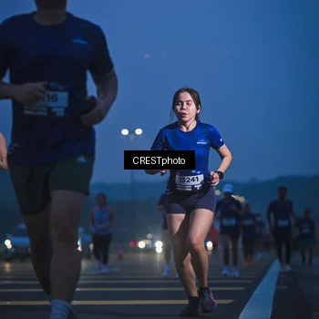 Runner Photo 7477010
