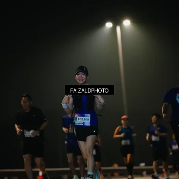 Runner Photo 7477013