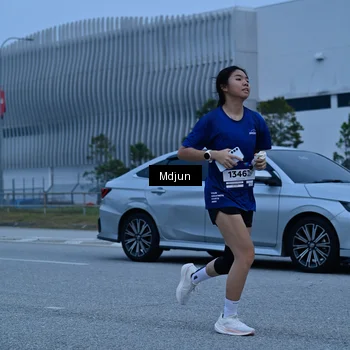 Runner Photo 7477016
