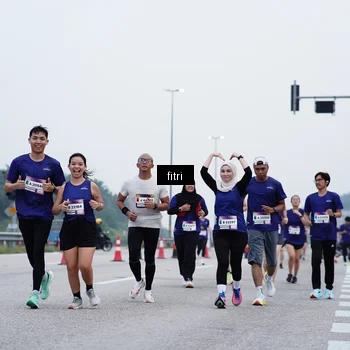 Runner Photo 7477019
