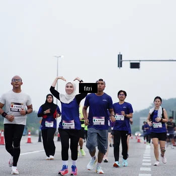 Runner Photo 7477021