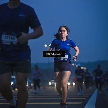 Runner Photo 7477026