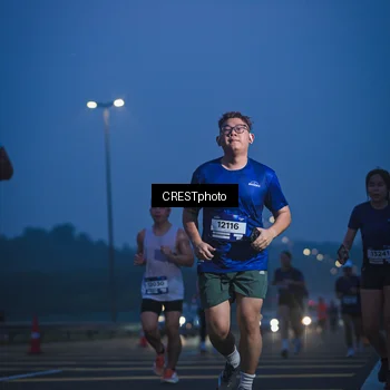 Runner Photo 7477046