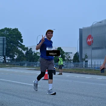 Runner Photo 7477077