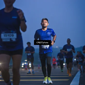Runner Photo 7477108