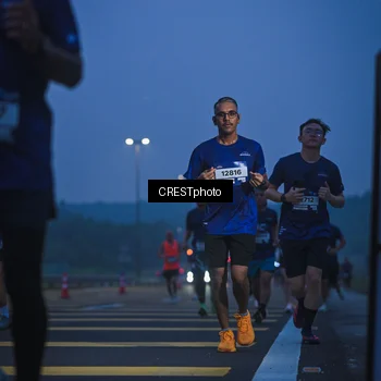 Runner Photo 7477153