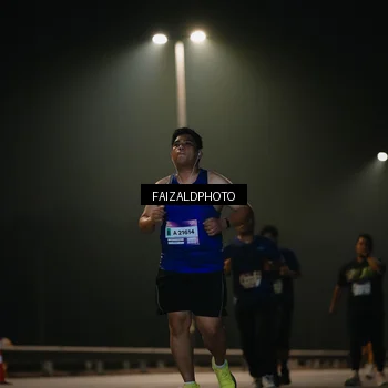 Runner Photo 7477199