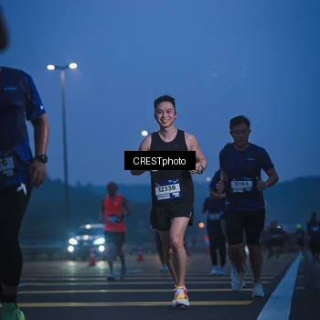 Runner Photo 7477211