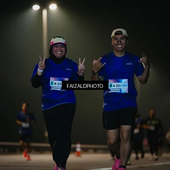 Runner Photo 7477212