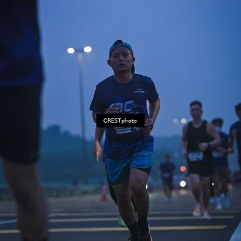 Runner Photo 7477215