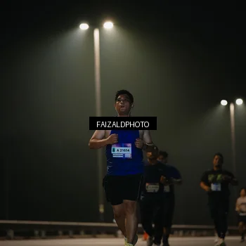 Runner Photo 7477224