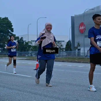 Runner Photo 7477227