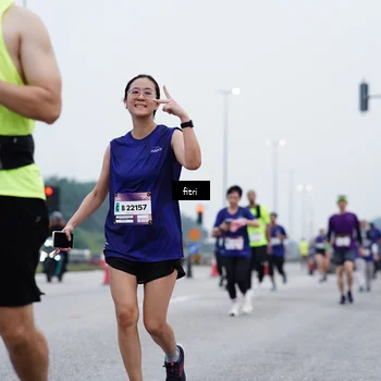 Runner Photo 7477242
