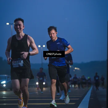 Runner Photo 7477248