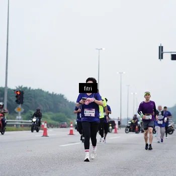 Runner Photo 7477265