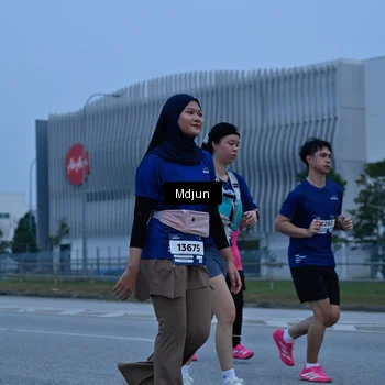 Runner Photo 7477281