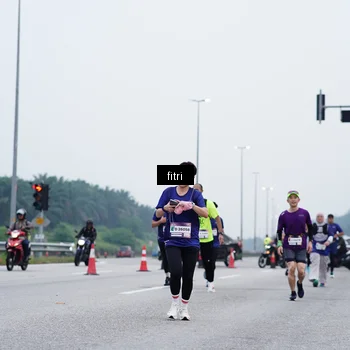 Runner Photo 7477282
