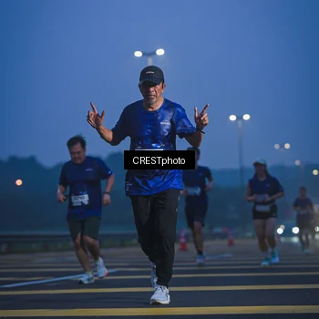 Runner Photo 7477289