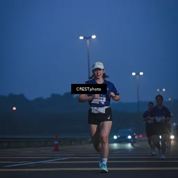 Runner Photo 7477311