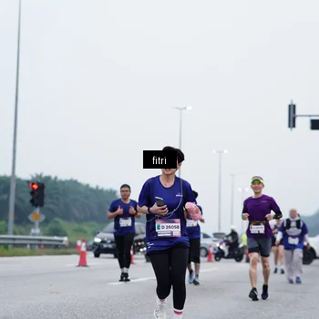 Runner Photo 7477319