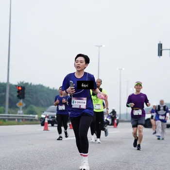 Runner Photo 7477339