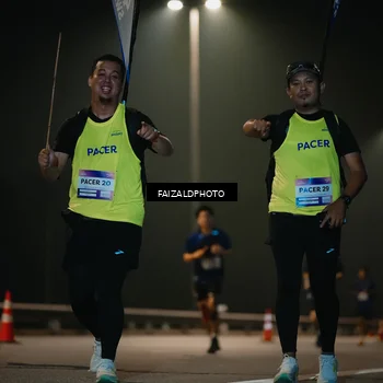 Runner Photo 7477353