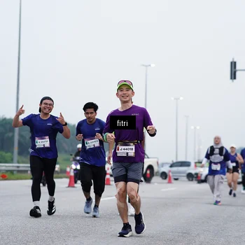 Runner Photo 7477399
