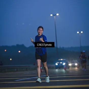 Runner Photo 7477400