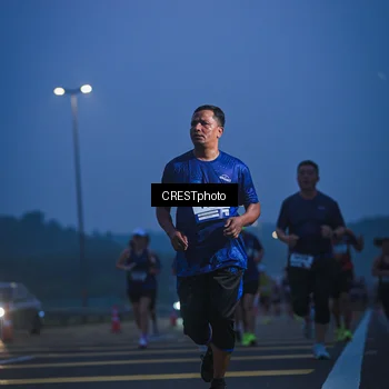 Runner Photo 7477408