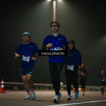 Runner Photo 7477420