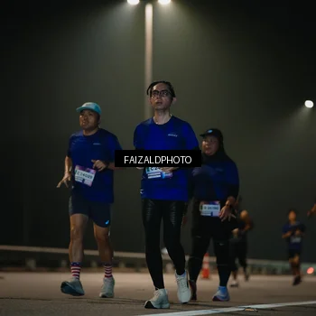 Runner Photo 7477421