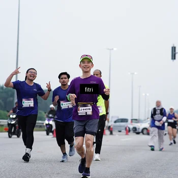 Runner Photo 7477423