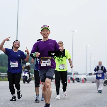 Runner Photo 7477432