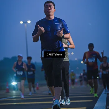 Runner Photo 7477444