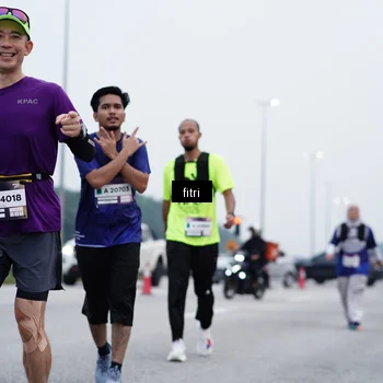 Runner Photo 7477452