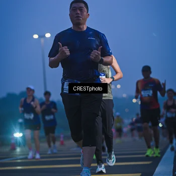 Runner Photo 7477458
