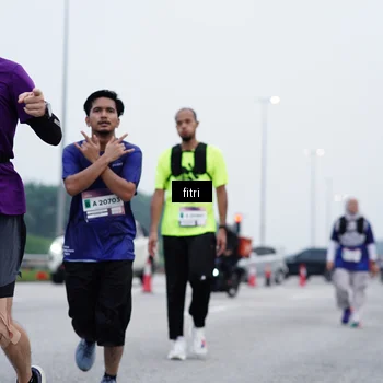 Runner Photo 7477462