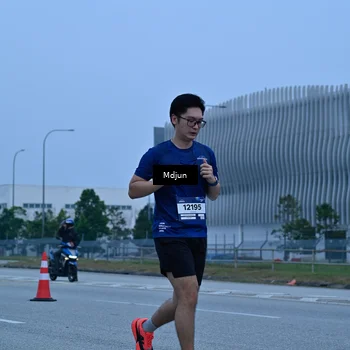 Runner Photo 7477469