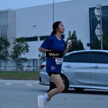Runner Photo 7477481