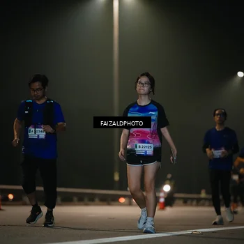 Runner Photo 7477488