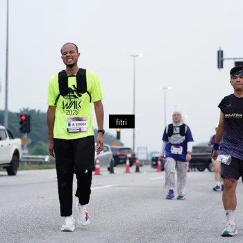 Runner Photo 7477496