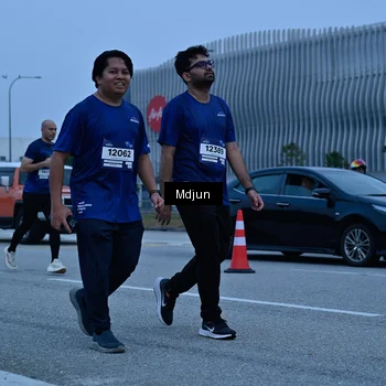 Runner Photo 7477511