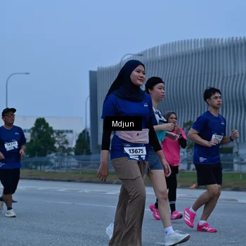 Runner Photo 7477518