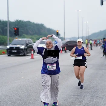 Runner Photo 7477531