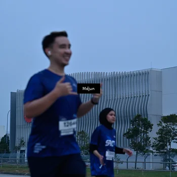 Runner Photo 7477540