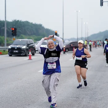 Runner Photo 7477552