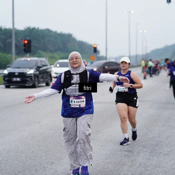 Runner Photo 7477555